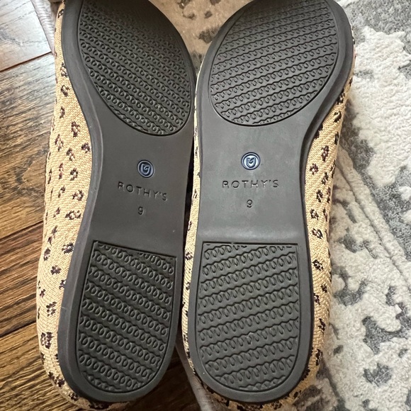 Rothy’s Cheetah Flats - Picture 7 of 9